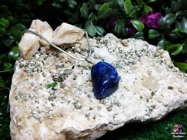 Pingente de Pedra Rolada em Sodalita