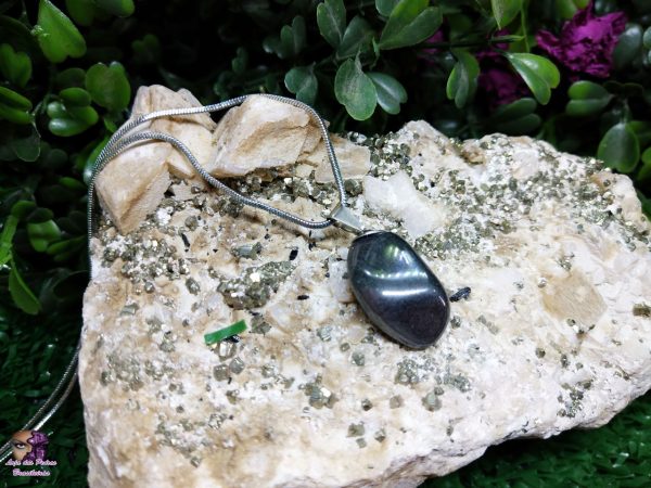 Pingente de Pedra Rolada em Hematita