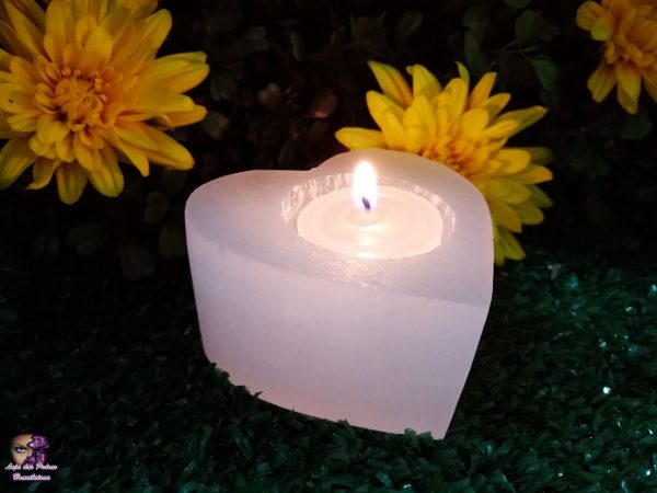 Porta Velas de Selenita em Forma de Coração