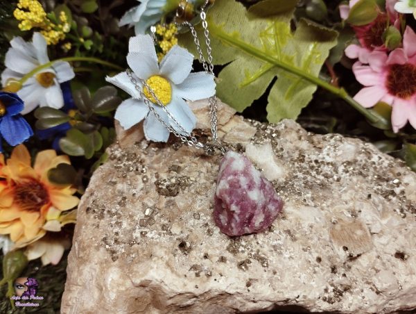 Pingente de Pedra Bruta em Turmalina Rosa